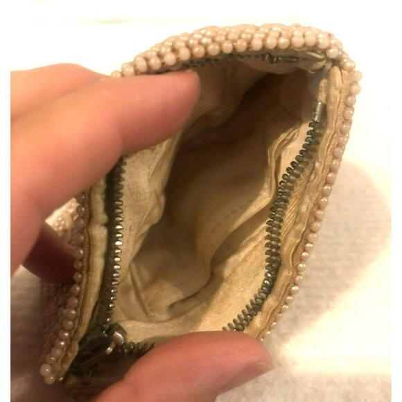 Japan Seed Pearl Purse Change Purse Beaded Flower Finger Hold Strap Metal Zipper - Picture 4 of 4